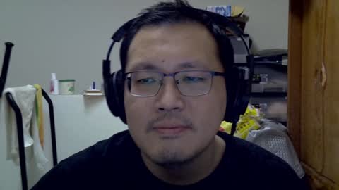 Snapshot of destroy1984 chatting on 01-10-25, 11:11 Destroy November 1984 online show from 01-10-25, 11:11