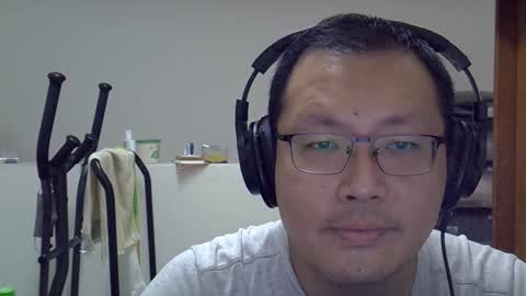 Snapshot of destroy1984 chatting on 10-09-25, 12:41 Destroy November 1984 online show from 10-09-25, 12:41