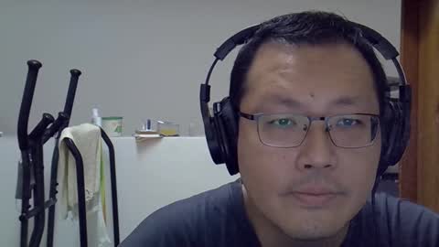 Snapshot of destroy1984 chatting on 10-26-25, 02:17 Destroy November 1984 online show from 10-26-25, 02:17