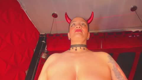 devil_taylorx online show from 09-26-25, 02:32