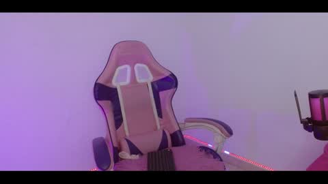 devilchlloe online show from 12-13-24, 10:55