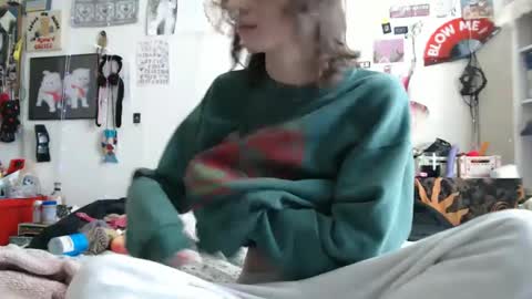 poutyangel online show from 01-16-25, 10:55