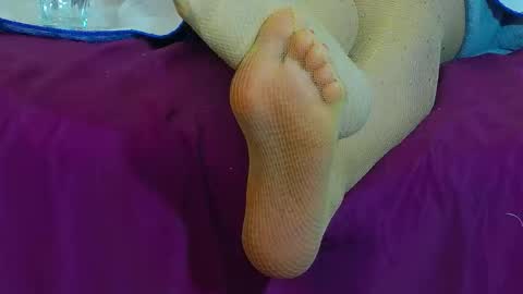 AlexaMills online show from 11-20-25, 02:01