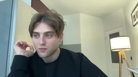 Snapshot of devilnut1 chatting on 12-19-24, 09:18 devilnut1 online show from 12-19-24, 09:18