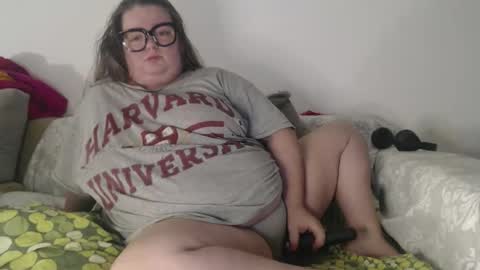 Snapshot of devilschick chatting on 09-21-25, 10:00 DevilsChick -- OF online show from 09-21-25, 10:00