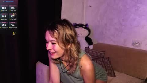 Snapshot of devonacast19 chatting on 10-04-25, 07:56 Libena online show from 10-04-25, 07:56