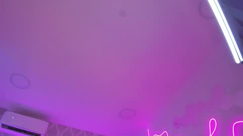 Snapshot of devoracook chatting on 11-10-25, 05:34 DevoraCook online show from 11-10-25, 05:34