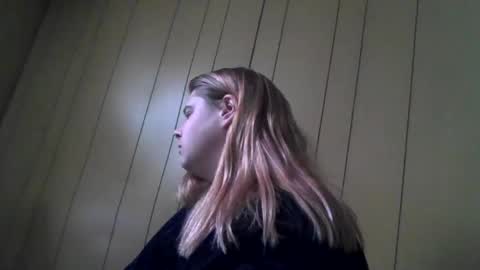 devykitten online show from 01-22-25, 08:59