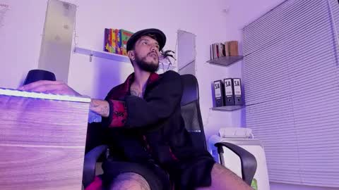 dex_ak586 online show from 11-04-25, 12:43