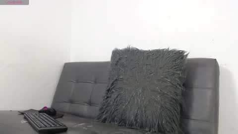 Deysha online show from 04-28-26, 02:33