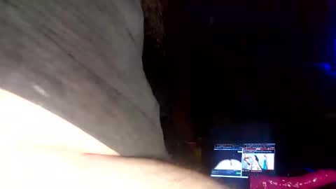 Snapshot of dflixxxx chatting on 01-19-25, 07:25 Dflixxxx online show from 01-19-25, 07:25