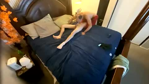 aves4fun online show from 11-14-25, 08:57