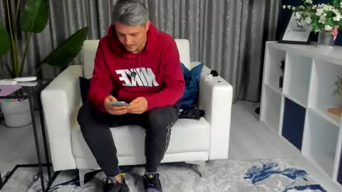 dgxhoya online show from 10-02-25, 10:33