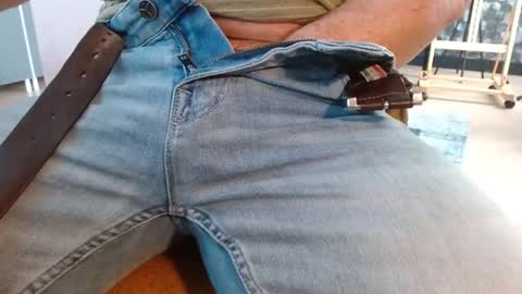 Robbert online show from 04-21-26, 10:10