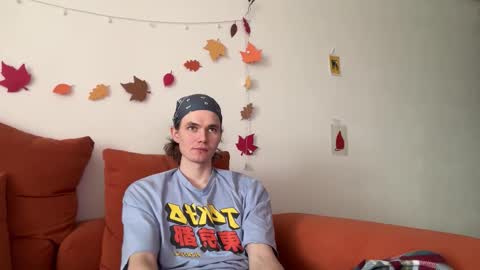 Di Alex online show from 10-26-25, 09:26