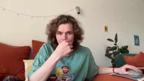 Di Alex online show from 04-11-26, 08:18