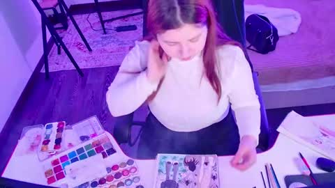 Dia online show from 04-21-26, 10:45