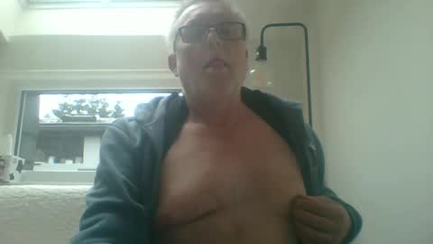 dial76 online show from 01-31-25, 01:34