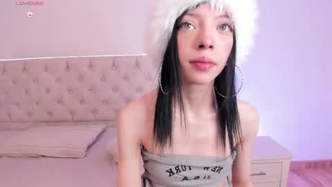 Diamond  online show from 02-21-26, 01:56