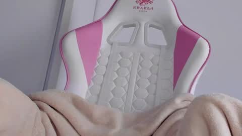 Thea online show from 01-21-25, 07:04