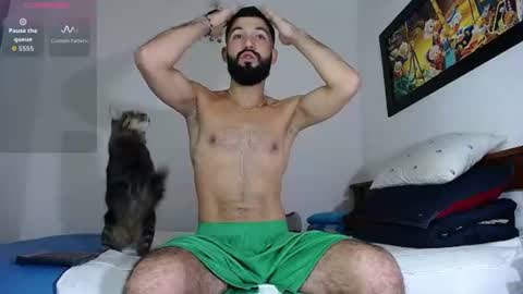 Snapshot of diamond_black00 chatting on 06-14-26, 06:15 MaSSimo online show from 06-14-26, 06:15