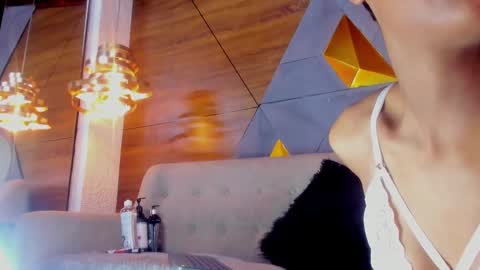 Camila and Megan online show from 02-07-25, 11:13