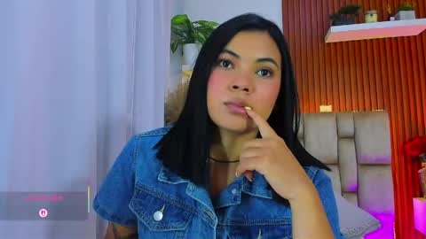 Snapshot of diamond_canela chatting on 05-03-26, 04:40 diamond_canela online show from 05-03-26, 04:40
