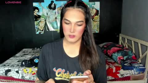 Snapshot of diamond_foxy chatting on 06-03-26, 09:01 Wency online show from 06-03-26, 09:01