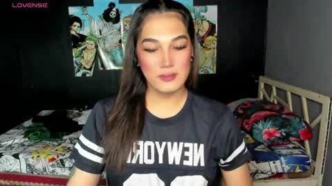 Snapshot of diamond_foxy chatting on 06-12-26, 04:33 Wency online show from 06-12-26, 04:33