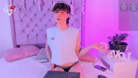 Diamond online show from 02-24-26, 03:37