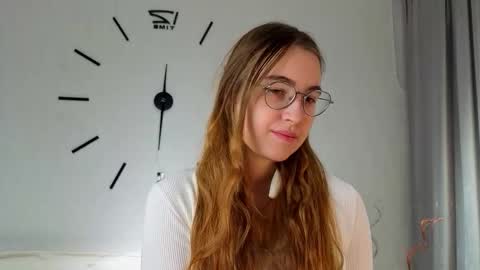 Snapshot of diamondbradicich chatting on 11-30-25, 06:12 Molly online show from 11-30-25, 06:12