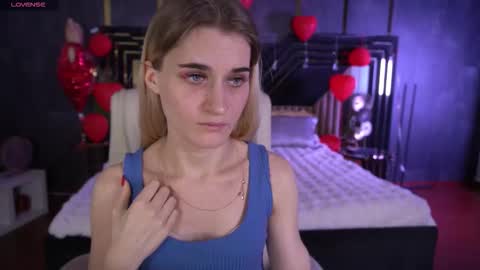 DiamondNina online show from 02-24-26, 08:40