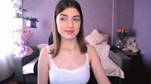 Snapshot of dianaa_lee chatting on 04-30-26, 05:47 DIANA online show from 04-30-26, 05:47