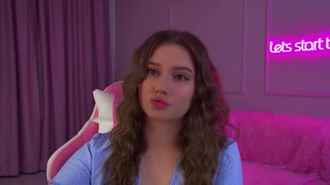 Diana online show from 11-13-25, 07:02