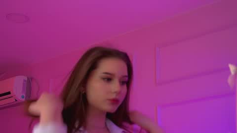 Diana online show from 05-21-26, 06:26