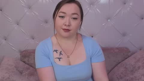 Diana online show from 12-22-25, 03:14