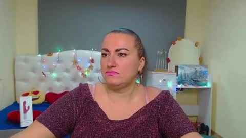 Diana online show from 11-19-25, 06:35