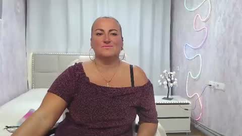 Diana online show from 07-23-26, 06:22