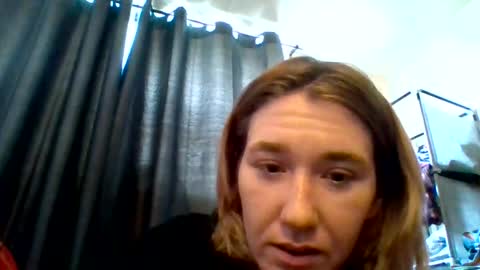 dianarussell864 online show from 10-21-25, 04:30