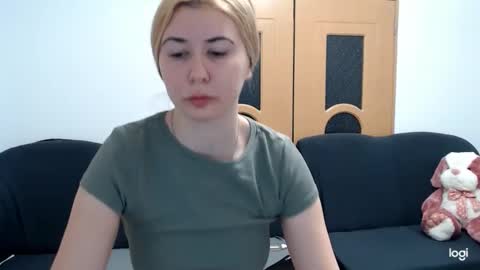dianasmiey7 online show from 02-13-25, 10:23