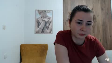 Snapshot of dianasmiey7 chatting on 05-11-26, 06:05 dianasmiey7 online show from 05-11-26, 06:05