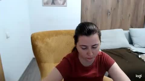 Snapshot of dianasmiey7 chatting on 05-16-26, 10:58 dianasmiey7 online show from 05-16-26, 10:58