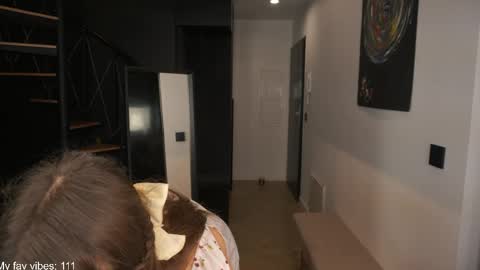 dianastar18 online show from 04-12-26, 07:19