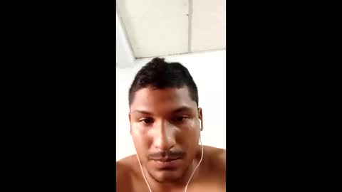 Snapshot of dick774369 chatting on 01-06-25, 09:32 dick774369 online show from 01-06-25, 09:32