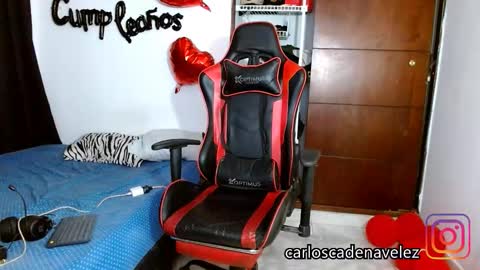 Snapshot of dick_monster23cm chatting on 03-04-26, 06:03 dick_monster23cm online show from 03-04-26, 06:03