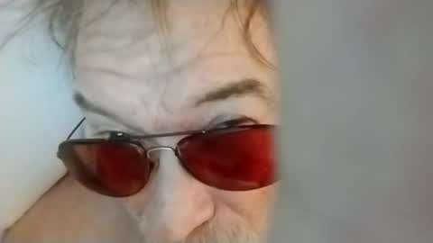 Dickbowen online show from 02-08-26, 10:51