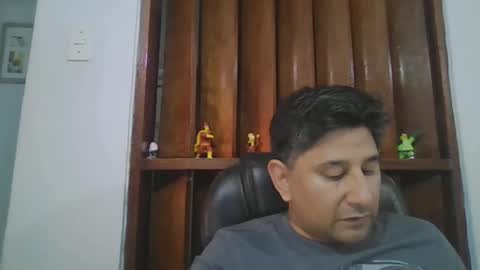 dickeduardo online show from 04-21-26, 02:51