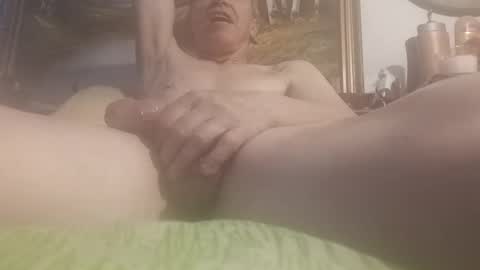 dickielee306251 online show from 02-20-25, 08:50