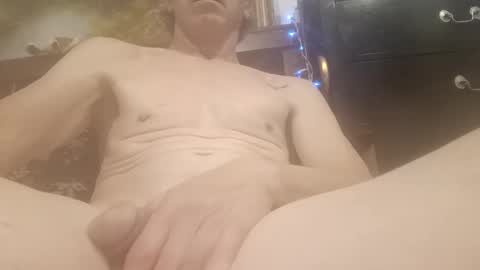 dickielee306251 online show from 01-15-26, 02:38