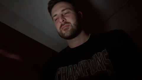 Im Julian  all cum shot videos here    online show from 02-14-25, 11:20